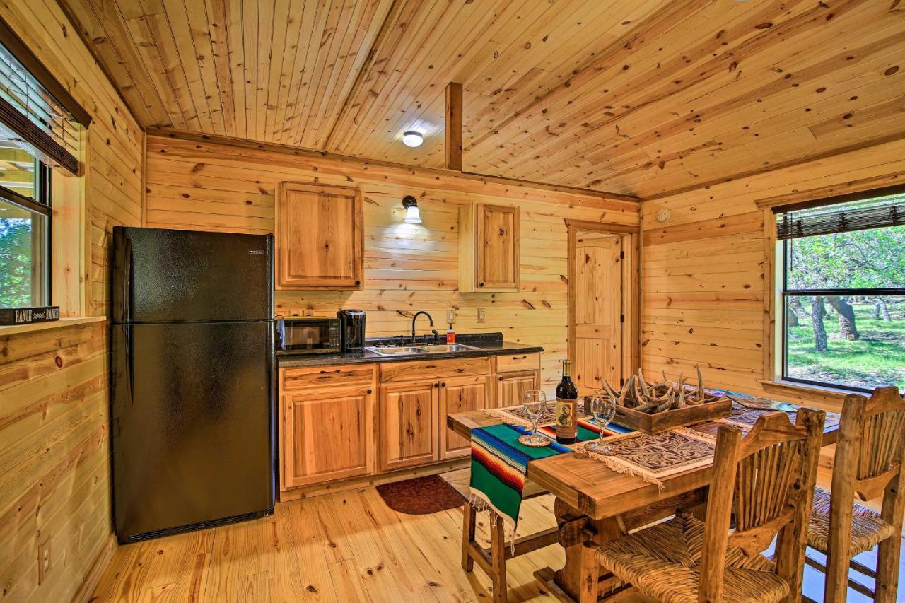 Rustic-Chic Country Cabin - 10 Mi To Main Street! Fredericksburg Buitenkant foto