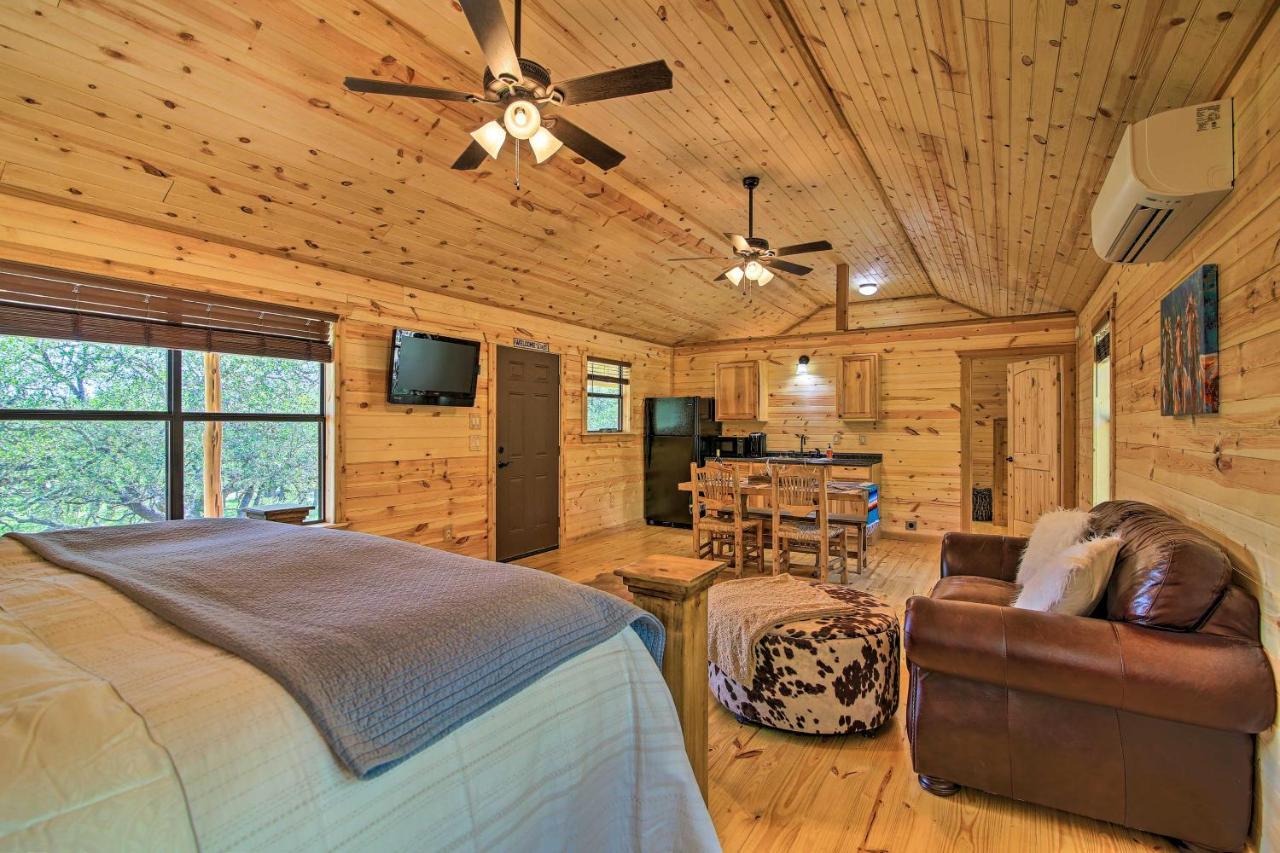 Rustic-Chic Country Cabin - 10 Mi To Main Street! Fredericksburg Buitenkant foto