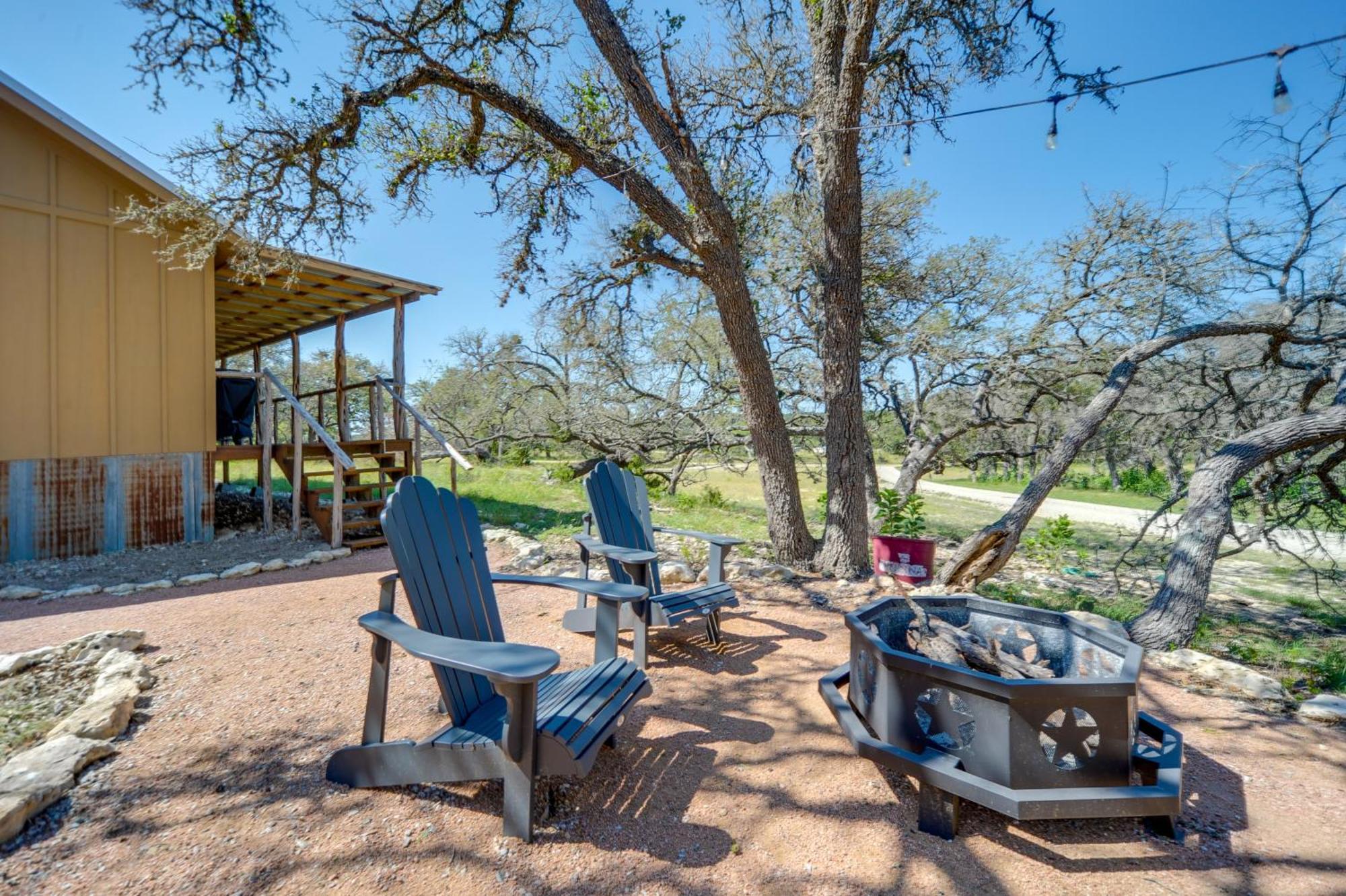 Rustic-Chic Country Cabin - 10 Mi To Main Street! Fredericksburg Buitenkant foto