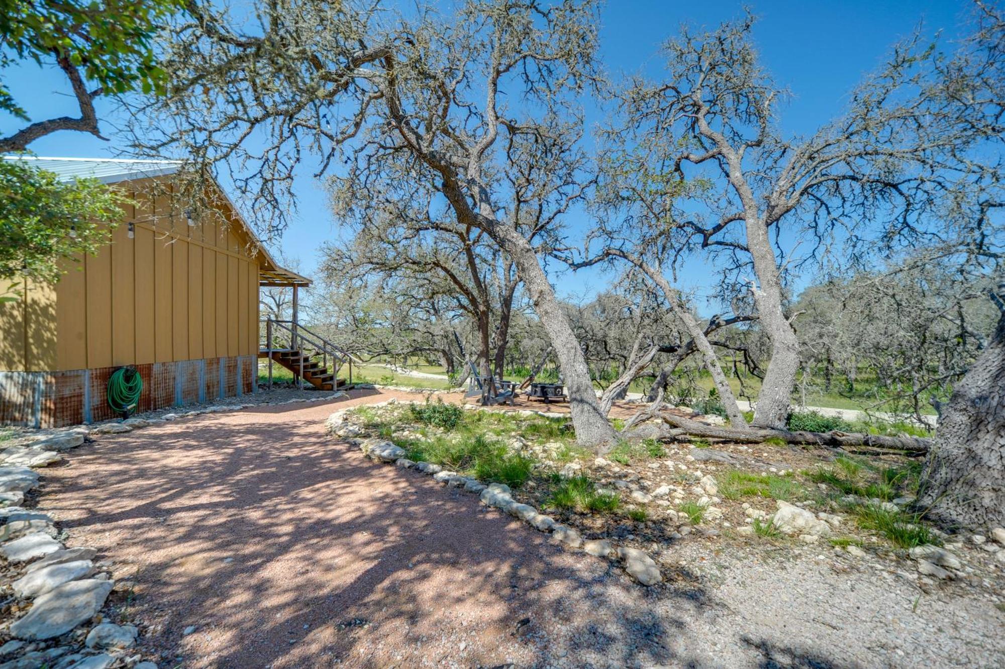 Rustic-Chic Country Cabin - 10 Mi To Main Street! Fredericksburg Buitenkant foto