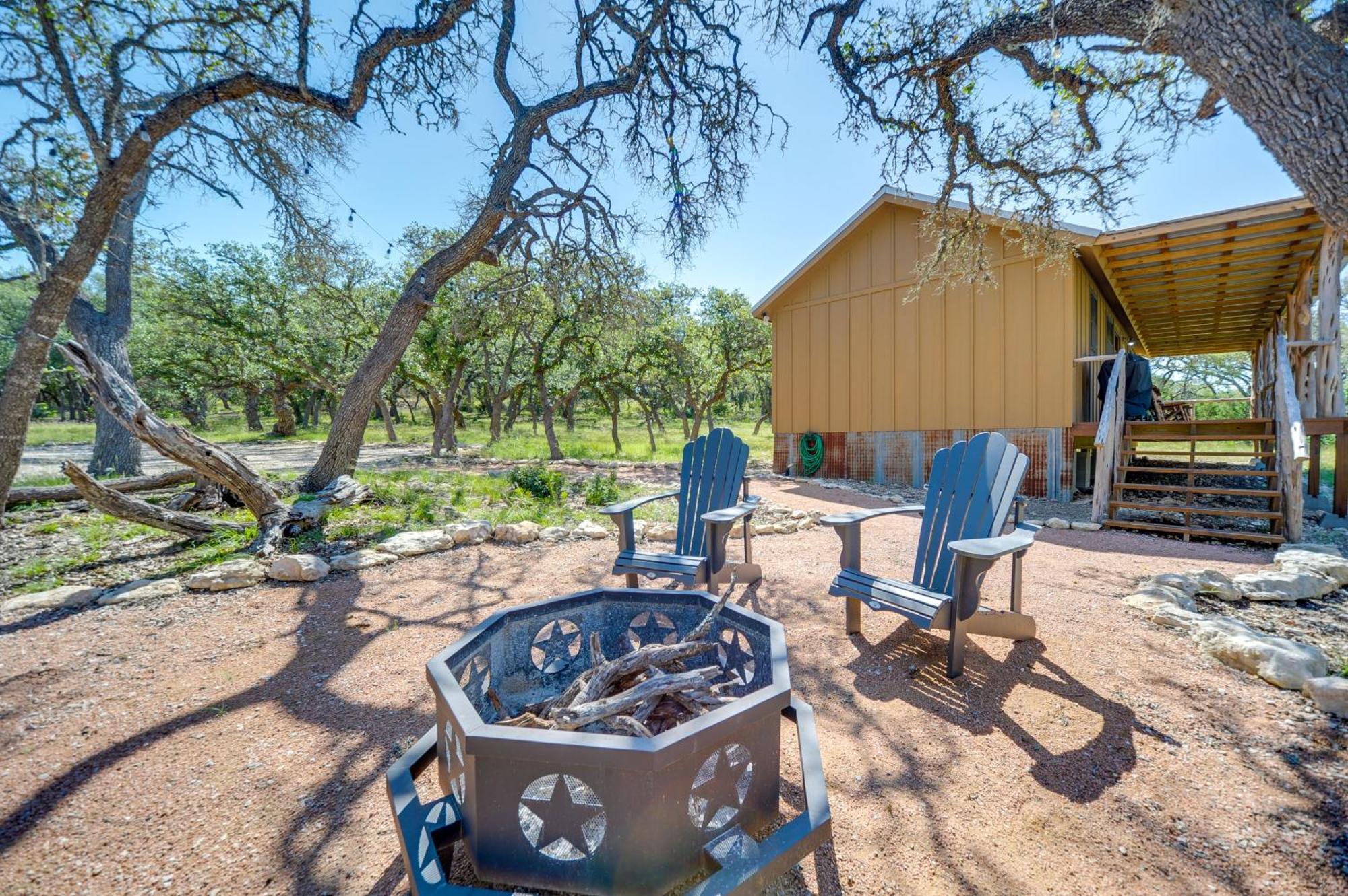 Rustic-Chic Country Cabin - 10 Mi To Main Street! Fredericksburg Buitenkant foto